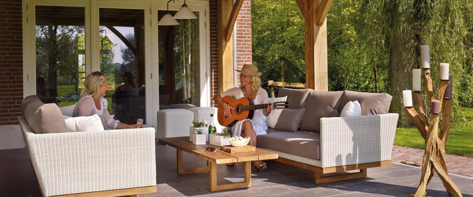 Transform Your Outdoor Space: Why Hiring A Residential General Contractor For Your Back Patio Installation In Las Vegas Is Key